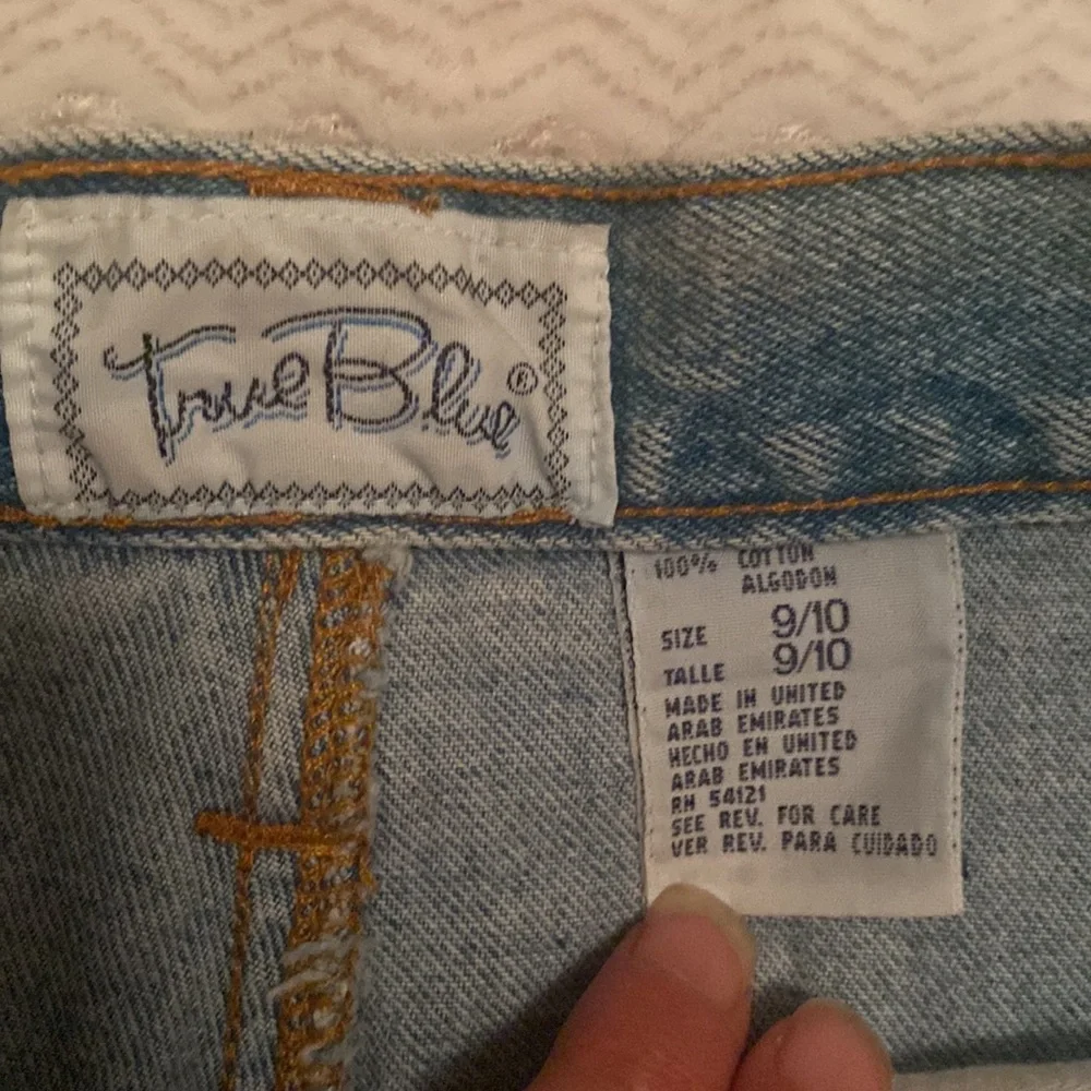 Short denim skirt. Juniors size 9/10. See pics for dimensions. - Picture 5 of 5